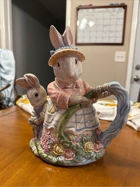 Fitz and Floyd Vintage Bunny Tea Pot Hand Painted